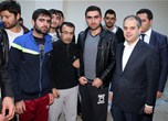 Gençlik ve Spor Bakanı Akif Çağatay Kılıç, Samsun programı dönüşünde Çorum KYK Erkek Öğrenci Yurdu'nu ziyaret etti.