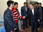 Gençlik ve Spor Bakanı Akif Çağatay Kılıç, Samsun programı dönüşünde Çorum KYK Erkek Öğrenci Yurdu'nu ziyaret etti.
