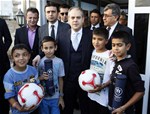 Gençlik ve Spor Bakanı Akif Çağatay Kılıç, Antalya Manavgat KYK yurdunu ziyaret etti.