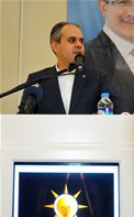 Gençlik ve Spor Bakanı Akif Çağatay Kılıç, AK Parti Yüreğir 5. Olağan İlçe Kongresi'ne katıldı.
