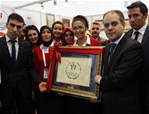 Gençlik ve Spor Bakanı Akif Çağatay Kılıç, Ankara ATO Congresium'da düzenlenen Gençlik Merkezi Günleri'ni ziyaret etti.