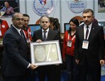 Gençlik ve Spor Bakanı Akif Çağatay Kılıç, Ankara ATO Congresium'da düzenlenen Gençlik Merkezi Günleri'ni ziyaret etti.