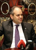 Gençlik ve Spor Bakanı Akif Çağatay Kılıç, Brüksel'deki temasları çerçevesinde gazeteciler ile bir araya geldi.