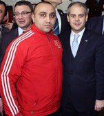 Gençlik ve Spor Bakanı Akif Çağatay Kılıç, Brüksel'deki temasları çerçevesinde Avrupalı Türk Demokratlar Birliği (UETD) Belçika Buluşması etkinliğine katıldı.