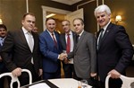 Gençlik ve Spor Bakanı Akif Çağatay Kılıç, Ak Parti Bursa Milletvekillerini ve Bursa Belediye Başkanlarını Kabul Etti.