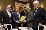 Gençlik ve Spor Bakanı Akif Çağatay Kılıç, Ak Parti Bursa Milletvekillerini ve Bursa Belediye Başkanlarını Kabul Etti.