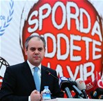 Gençlik ve Spor Bakanı Akif Çağatay Kılıç, Samsun'da düzenlenen Sporda Şiddet ve Medyanın Rolü Konferansı'na katıldı.