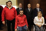 Gençlik ve Spor Bakanı Akif Çağatay Kılıç, 3 Aralık Dünya Engelliler Günü dolayısılya engelli sporcuları makamında kabul etti.