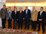 Gençlik ve Spor Bakanı Akif Çağatay Kılıç, İstanbul Üniversitesi Rektörü Prof. Dr. Yunus Söylet'i ziyaret etti