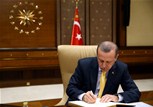 Cumhurbaşkanı Recep Tayyip Erdoğan, Gençlik ve Spor Bakanı Akif Çağatay Kılıç ile İstanbul Başakşehir Kulübü Başkanı Göksel Gümüşdağ ve Yönetim Kurulu üyeleri ile bazı futbolcuları kabul etti.