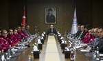 Gençlik ve Spor Bakanı Akif Çağatay Kılıç, Ampute Milli Takımını makamında kabul etti.