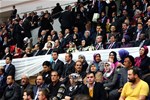 Cumhurbaşkanı Recep Tayyip Erdoğan, Başbakan Ahmet Davutoğlu ile Gençlik ve Spor Bakanı Akif Çağatay Kılıç, Hz. Mevlana'nın 741. Vuslat Yıl Dönümü Uluslararası Anma Törenine katıldılar.