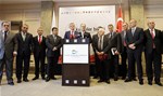 Gençlik ve Spor Bakanı Akif Çağatay Kılıç, Haliç Kongre Merkezi'nde düzenlenen Kulüpler Birliği Vakfı Üyeleri toplantısına katıldı.