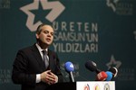 Gençlik ve Spor Bakanı Akif Çağatay Kılıç, Samsun Büyükşehir Belediyesi Sanat Merkezi'nde düzenlenen Samsun Ticaret ve Sanayi Odası Üreten Samsun’un Yıldızları Ödül Törenine katıldı.