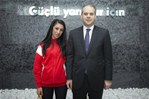 Gençlik ve Spor Bakanı Akif Çağatay Kılıç, Avrupa Kros Şampiyonası’nda takım halinde ilk şampiyonluğuna ulaşan Milli Takımızı kabul etti.