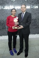 Gençlik ve Spor Bakanı Akif Çağatay Kılıç, Avrupa Kros Şampiyonası’nda takım halinde ilk şampiyonluğuna ulaşan Milli Takımızı kabul etti.