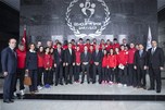 Gençlik ve Spor Bakanı Akif Çağatay Kılıç, Avrupa Kros Şampiyonası’nda takım halinde ilk şampiyonluğuna ulaşan Milli Takımızı kabul etti.