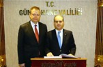 Gençlik ve Spor Bakanı Akif Çağatay Kılıç, Gümüşhane Valiliği'ni ziyaret etti.