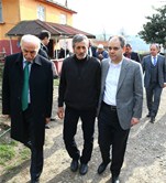 Gençlik ve Spor Bakanı Akif Çağatay Kılıç, balık tutmak için göle açıldıkları teknenin alabora olması nedeniyle vefat eden Samsunlu hemşehrilerinin ailelerine başsağlığı ziyaretinde bulundu.