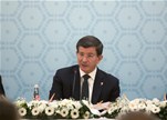 Başbakan Ahmet Davutoğlu ile Gençlik ve Spor Bakanı Akif Çağatay Kılıç, Onuncu Kalkınma Planı Öncelikli Dönüşüm Programları 3. Basın Toplantısına katıldı.