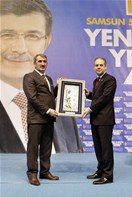 Gençlik ve Spor Bakanı Akif Çağatay Kılıç, Ak Parti Samsun 5. Olağan İl Kongresine katıldı.