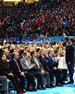 Başbakan Ahmet Davutoğlu ile Gençlik ve Spor Bakanı Akif Çağatay Kılıç, Ak Parti İstanbul 5. Olağan Kongresi'ne katıldı.