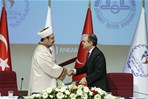Gençlik ve Spor Bakanlığı ile T.C. Başbakanlık Diyanet İşleri Başkanlığı arasında işbirliği protokolü, T.C. Başbakanlık Diyanet İşleri Başkanlığı Merkez Binada yapılan törenle imzalandı.
