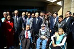 Gençlik ve Spor Bakanı Akif Çağatay Kılıç, Adıyaman Merkez Gençlik Merkezi'ni ziyaret etti.