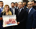 Gençlik ve Spor Bakanı Akif Çağatay Kılıç, Adıyaman Merkez Gençlik Merkezi'ni ziyaret etti.