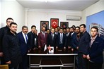 Gençlik ve Spor Bakanı Akif Çağatay Kılıç, Adıyaman Ak Parti İl Başkanlığı'nı ziyaret etti.