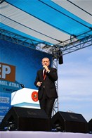Cumhurbaşkanı Recep Tayyip Erdoğan ile Gençlik ve Spor Bakanı Akif Çağatay Kılıç, Gaziantep'de düzenlenen toplu açılış törenine katıldı.