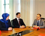 Gençlik ve Spor Bakanı Akif Çağatay Kılıç, Ak Parti Brüksel Temsilciliği'ni ziyaret etti.