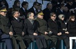 Başbakan Ahmet Davutoğlu ile Gençlik ve Spor Bakanı Akif Çağatay Kılıç, 18 Mart Şehitleri Anma Günü ve Çanakkale Deniz Zaferi’nin 100.yılı Törenleri'ne katıldı.