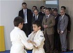 Gençlik ve Spor Bakanı Akif Çağatay Kılıç, “Benim Okulum Benim Spor Kulübüm'' projesi çerçevesinde Pursaklar Medine İmam Hatip Ortaokulu'nu ziyaret etti.