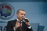 Cumhurbaşkanı Recep Tayyip Erdoğan ile Gençlik ve Spor Bakanı Akif Çağatay Kılıç, Karabük'de düzenlenen toplu açılış törenine katıldı.