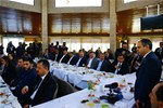 Gençlik ve Spor Bakanı Akif Çağatay Kılıç, Samsun'da partililer ile kahvaltıda bir araya geldi.
