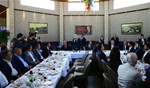 Gençlik ve Spor Bakanı Akif Çağatay Kılıç, Samsun'da partililer ile kahvaltıda bir araya geldi.