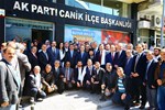 Gençlik ve Spor Bakanı Akif Çağatay Kılıç, Samsun Ak Parti Canik İlçe Başkanlığı'nı ziyaret etti.