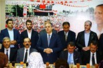 Gençlik ve Spor Bakanı Akif Çağatay Kılıç, Samsun Ak Parti İlkadım İlçe Başkanlığı'nı ziyaret etti.