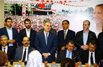 Gençlik ve Spor Bakanı Akif Çağatay Kılıç, Samsun Ak Parti İlkadım İlçe Başkanlığı'nı ziyaret etti.