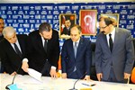 Gençlik ve Spor Bakanı Akif Çağatay Kılıç, Ak Parti Samsun Seçim Koordinasyon Merkezi'ni ziyaret ederek incelemelerde bulundu.