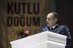 Gençlik ve Spor Bakanı Akif Çağatay Kılıç, Ankara'da düzenlenen Gençlik Kutlu Doğum’da Buluşuyor programına katıldı.