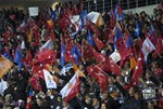 Başbakan Ahmet Davutoğlu ile Gençlik ve Spor Bakanı Akif Çağatay Kılıç, Ak Parti 25. Dönem Milletvekili Aday Tanıtım Toplantısı'na katıldı.