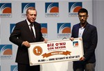 Cumhurbaşkanı Recep Tayyip Erdoğan ile Gençlik ve Spor Bakanı Akif Çağatay Kılıç, Haliç Kongre Merkezi'nde düzenlenen Siyer-i Nebi Yarışması Ödül Töreni katıldı.