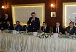 Gençlik ve Spor Bakanı Akif Çağatay Kılıç, Samsun Atakum ilçesinde bazı STK temsilcileri ve muhtarlarla kahvaltı programında bir araya geldi.
