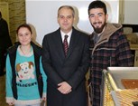 Gençlik ve Spor Bakanı Akif Çağatay Kılıç, Samsun esnafını ziyaret etti.