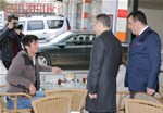 Gençlik ve Spor Bakanı Akif Çağatay Kılıç, Samsun esnafını ziyaret etti.