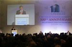 Başbakan Ahmet Davutoğlu ile Gençlik ve Spor Bakanı Akif Çağatay Kılıç, İstanbul Kongre Merkezi'nde düzenlenen Çanakkale 100. Yıl Barış Zirvesi'ne katıldı.