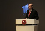 Cumhurbaşkanı Recep Tayyip Erdoğan ile Gençlik ve Spor Bakanı Akif Çağatay Kılıç, İstanbul Kongre Merkezi'nde düzenlenen Çanakkale 100. Yıl Barış Zirvesi'ne katıldı.