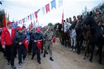 Gençlik ve Spor Bakanı Akif Çağatay Kılıç, Çanakkale Kara Savaşlarının 100. Yıl Anma Törenleri 57. Alay Vefa Yürüyüşü'ne katıldı.